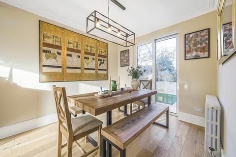 39 Robson Road, London, SE27 9LB
