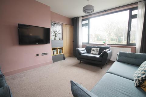 75 Boothfields, Knutsford, WA16 8JY