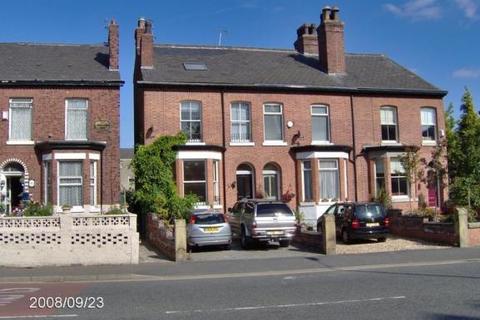 7 bedroom end of terrace house for sale - Stretford Road, Urmston, M41