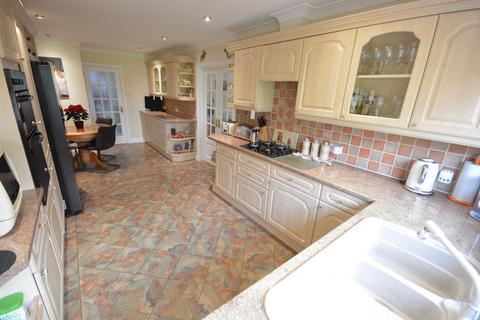 4 bedroom detached house for sale, Fontmell Road, Broadstone BH18