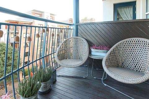 31/11 Ocean Drive, Edinburgh, EH6 6JL