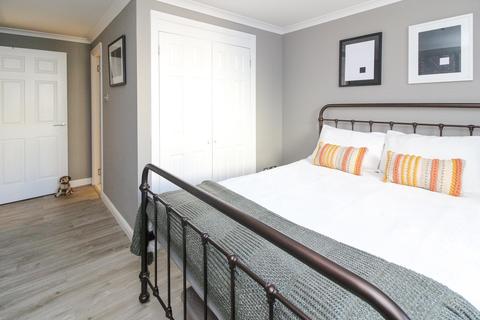 31/11 Ocean Drive, Edinburgh, EH6 6JL