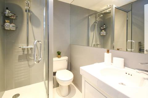 31/11 Ocean Drive, Edinburgh, EH6 6JL