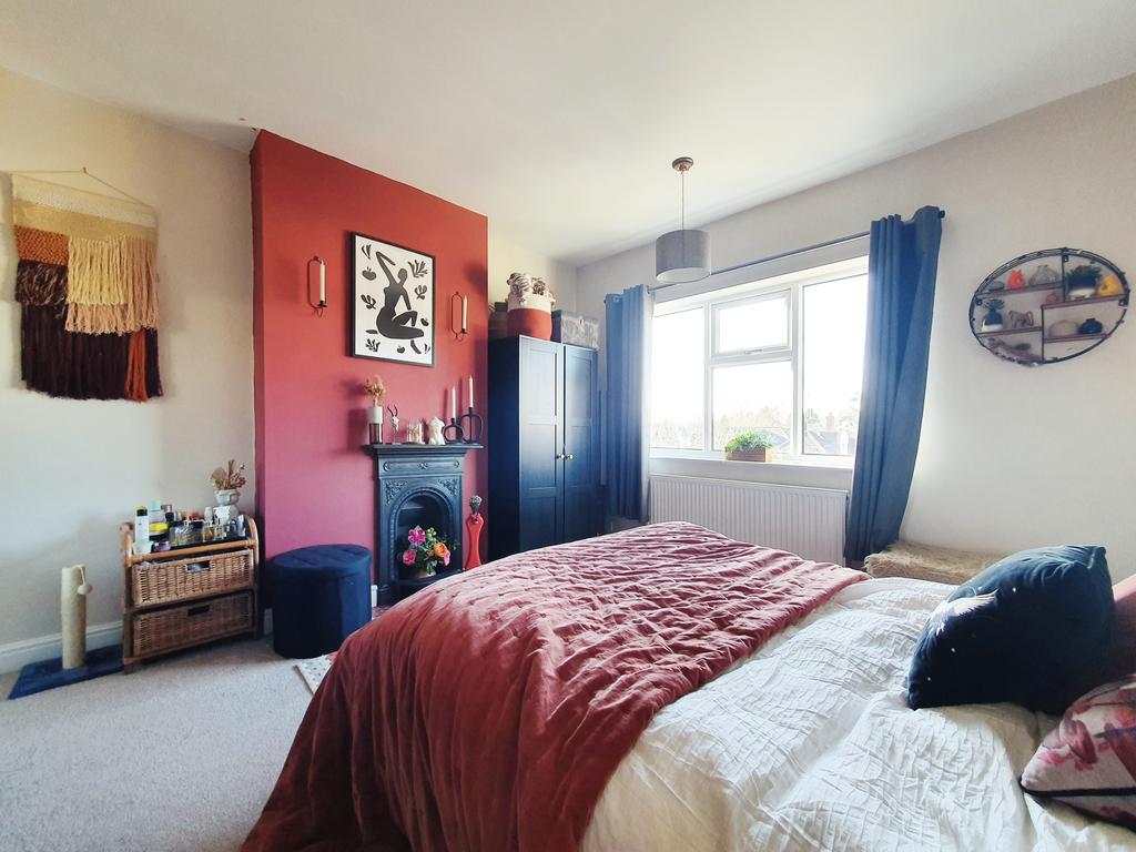 Howe Lane, Rothley, LE7 2 bed terraced house for sale £250,000