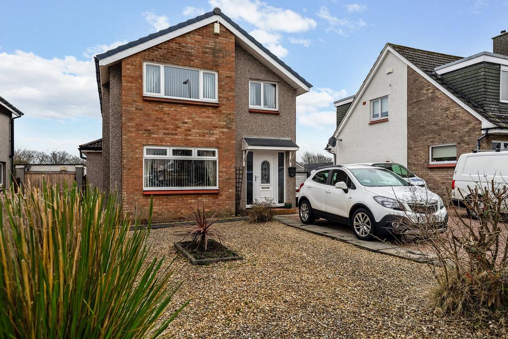 Turnberry Drive, Kirkcaldy, KY2 3 bed detached house £249,500