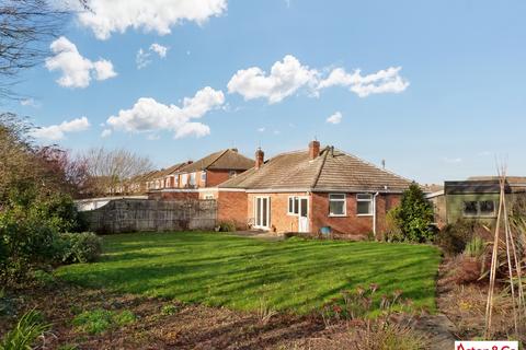 2 bedroom semi-detached bungalow for sale - Mowbray Drive, Syston