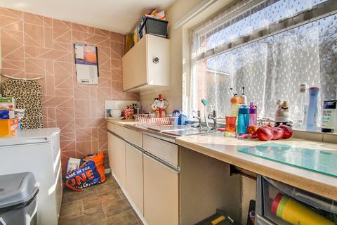 1 bedroom flat for sale, Osprey Drive, Dudley, West Midlands