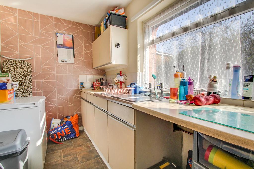 Kitchen-min