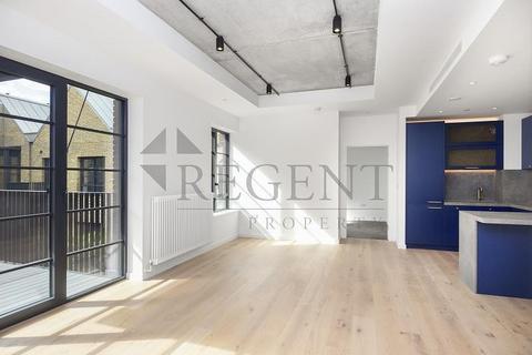 undefined, Agar House, Goodluck Hope, E14
