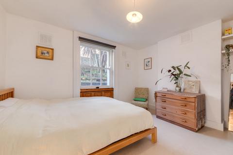1 bedroom flat for sale - Malpas Road,  London, SE4