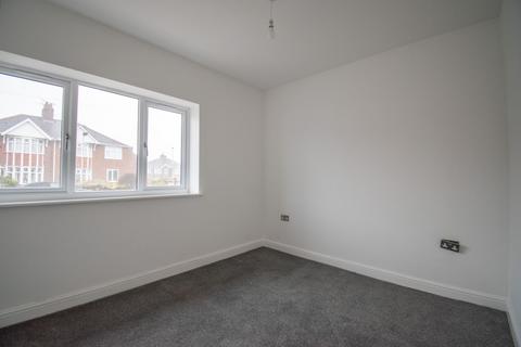 3 bedroom detached bungalow to rent, Meredith Road, Leicester