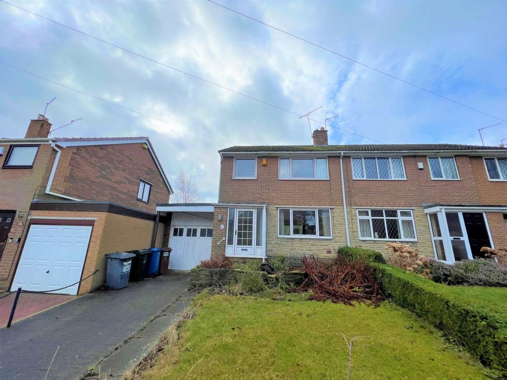 Ratten Row, Dodworth, S75 3RZ 3 bed semidetached house £235,000