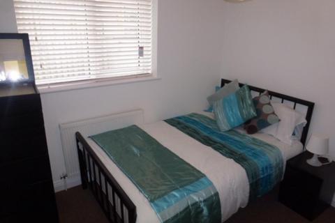 1 bedroom in a house share to rent, Tolstoi Road, Poole, Dorset, BH14 0QJ
