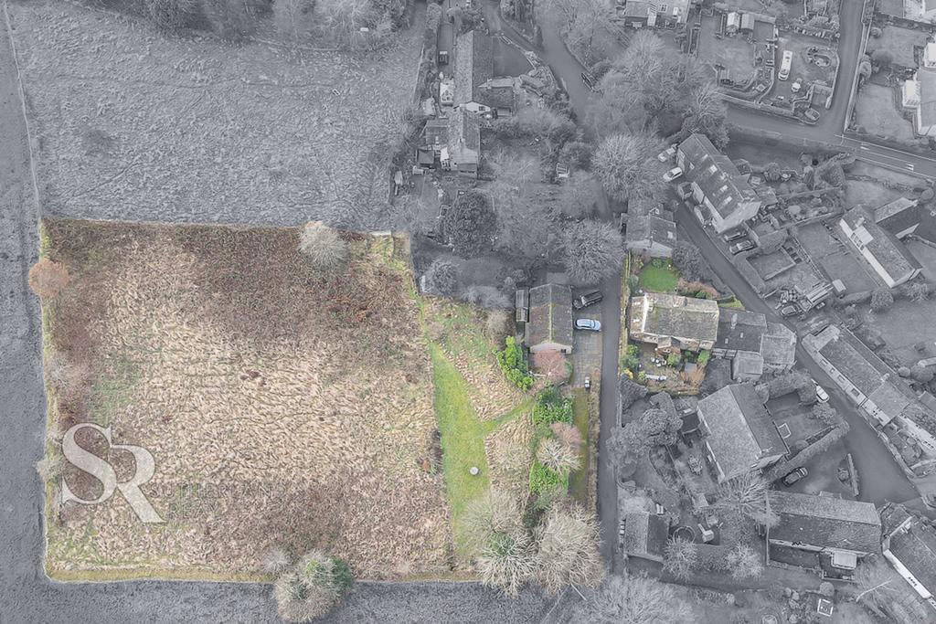 Simmondley Village, Glossop, SK13 4 bed cottage for sale £800,000