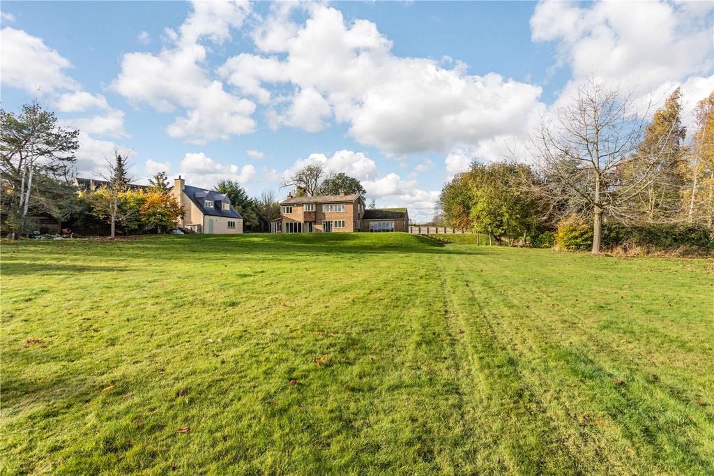 The Cedars, Tixover Grange, Stamford, Rutland, PE9 6 bed detached house