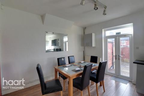 3 bedroom end of terrace house for sale - Burford Road, Hyson Green