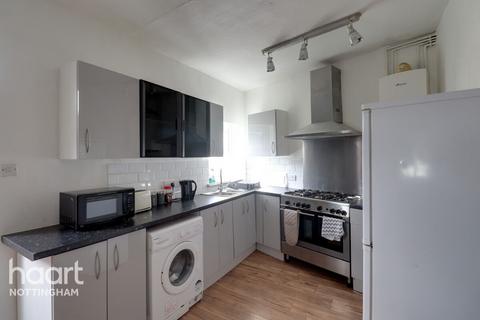 3 bedroom end of terrace house for sale - Burford Road, Hyson Green