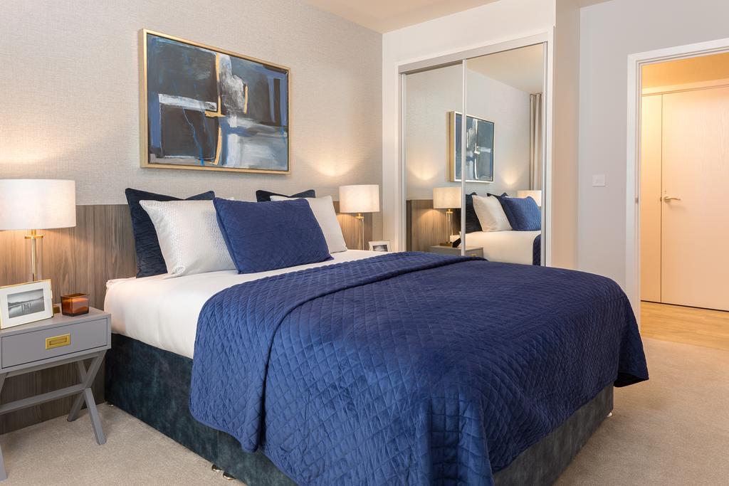 8339 21 BH No10 Watkin Road Wembley Concept Apartm...