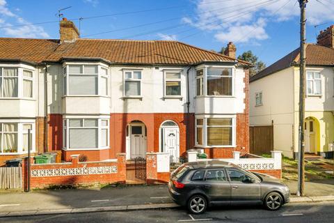3 bedroom end of terrace house for sale, Fulbourne Road, Walthamstow E17