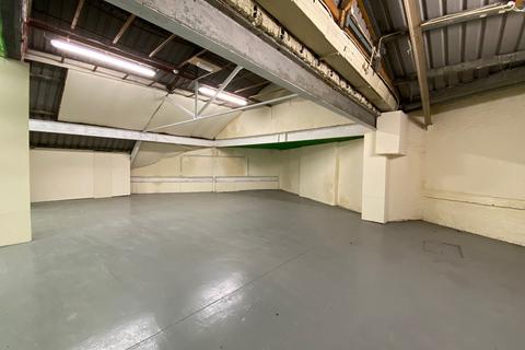 Industrial unit to rent, Light Industrial (B2/B8) – 4 Challoner Crescent, West Kensington, London, W14 9LE