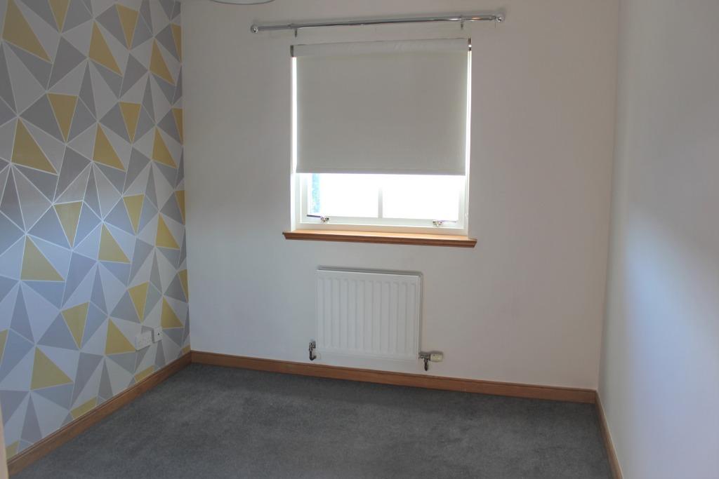 William Wilson Court, Kilsyth... 2 bed flat £650 pcm (£150 pw)