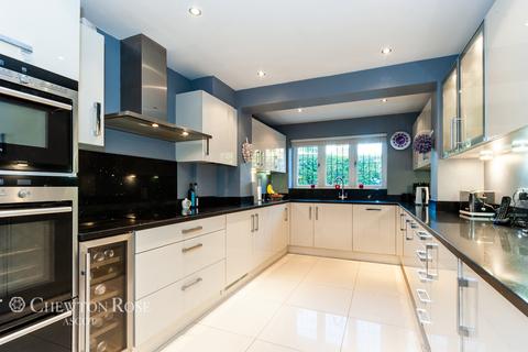 4 bedroom detached house for sale - St Johns Road, ASCOT