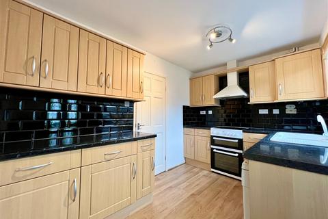 4 Bankfield, Bardsey, Leeds, LS17 9AP