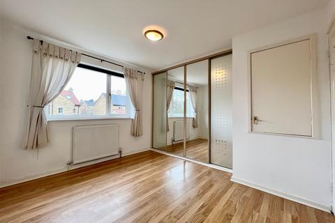 4 Bankfield, Bardsey, Leeds, LS17 9AP