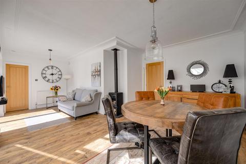 110 Dorridge Road, Dorridge, Solihull, B93 8BP