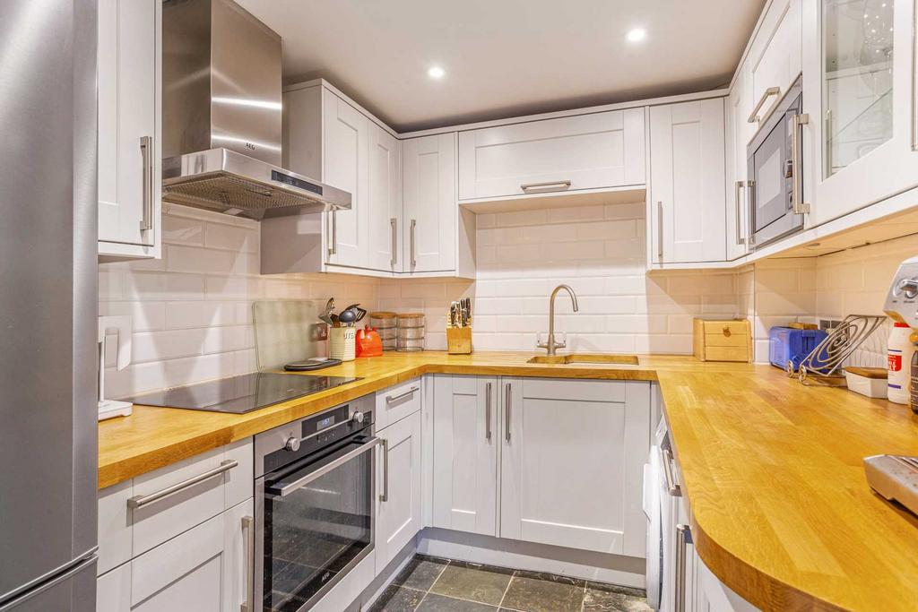 Old High Street, Old Headington 2 bed semidetached house for sale £530,000