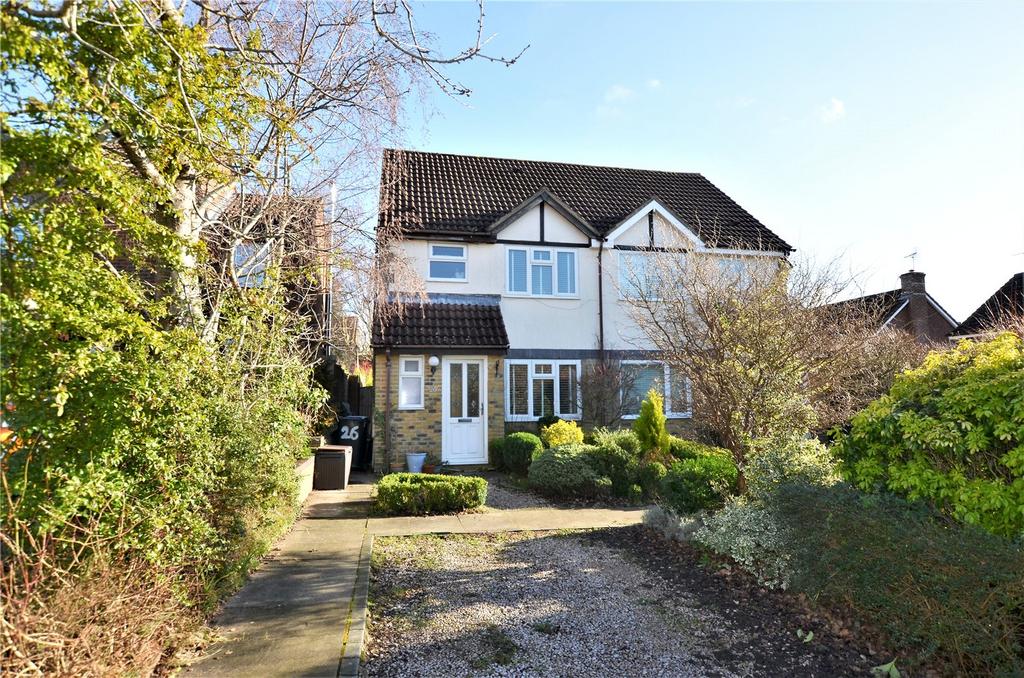 Saunders Close Uckfield East 4 Bed Semi Detached House £375 000