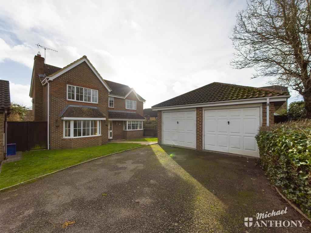 Beacon Close, Stone 4 bed detached house for sale £650,000
