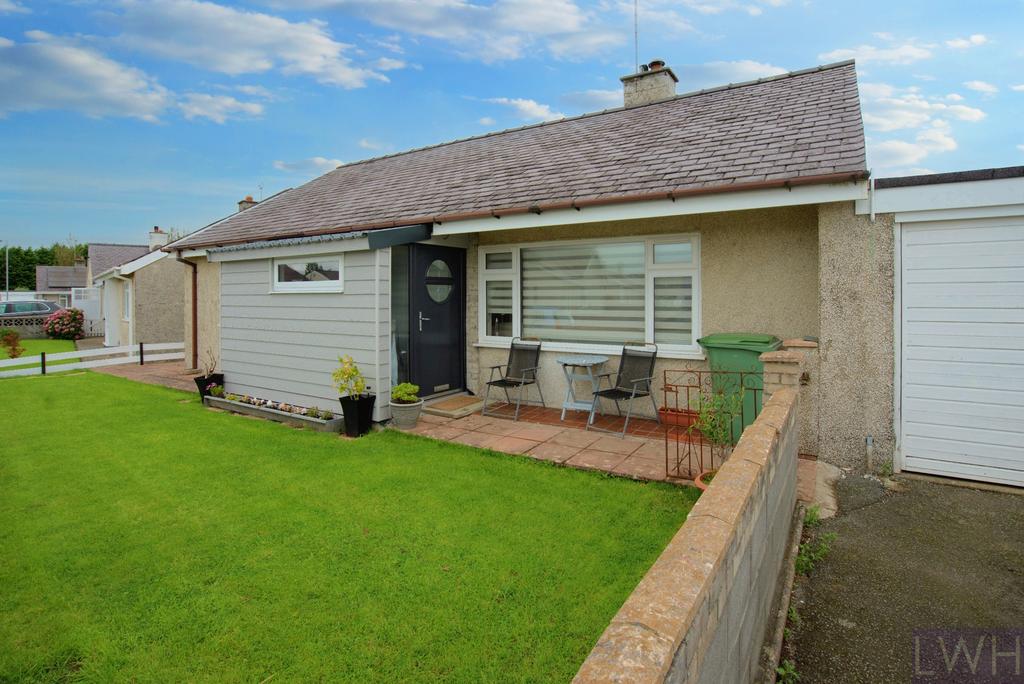 Lon Ceredigion, Pwllheli 3 bed bungalow for sale - £310,000