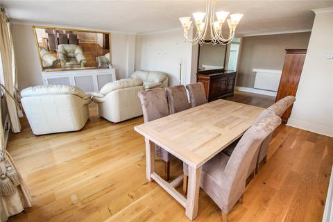 3 bedroom penthouse for sale, Thorndon Park, Ingrave, Brentwood, Essex, CM13
