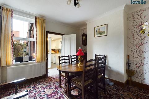 2 bedroom terraced house for sale - High Street, Saxilby, LN1