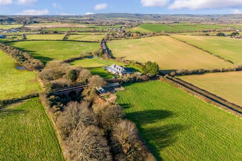 4 bedroom detached house for sale, Main Road, Whiteley Bank, Isle of Wight