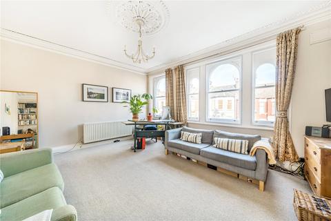 3 bedroom flat for sale - Umfreville Road, Harringay, London, N4