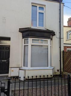 3 bedroom terraced house to rent - Wellsted Street, Hull, HU3