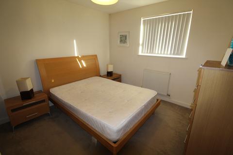 1 bedroom flat to rent - Sycamore Court, Grenfell Avenue, Hornchurch, Essex, RM12