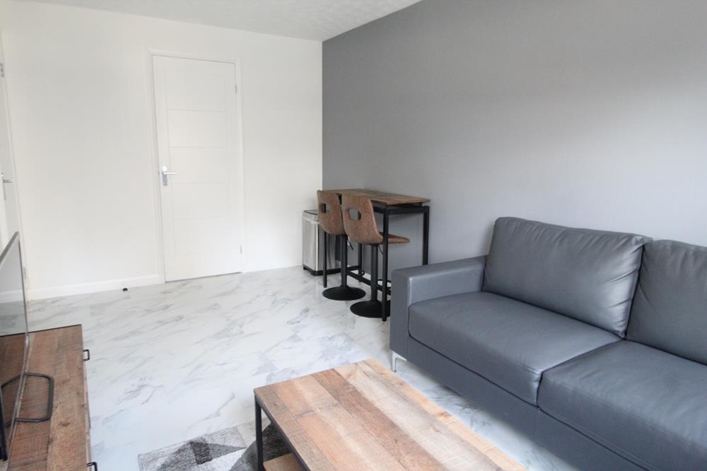 Lounge 2