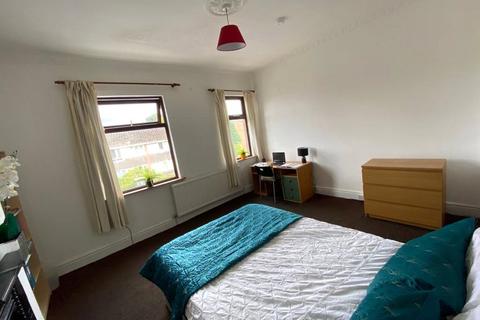 undefined, Ladybarn Lane, Fallowfield, M14