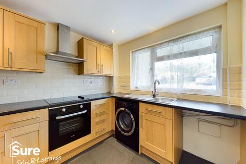 3 bedroom maisonette to rent, Longwood Road, Hertford, Hertfordshire, SG14 2JN