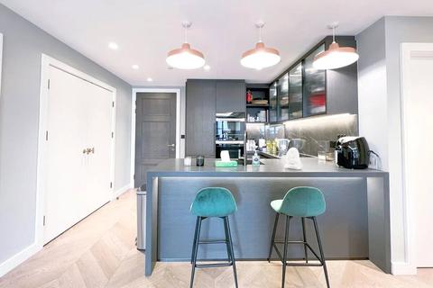 undefined, Cleveland Street, London, W1T