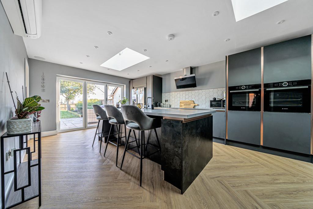 Rhoon Road, Terrington St. Clement 3 bed semidetached house £315,000