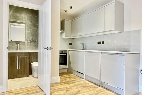 1 bedroom flat to rent - 116 Mitcham Lane, SW16 6NR