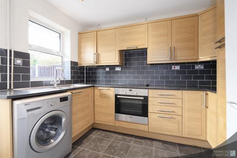 14 Bainards Close, Wymondham, NR18 0TS