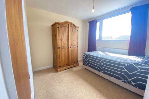 10 Dovefields, Rocester, Uttoxeter, ST14 5LT