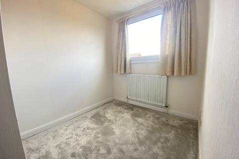 10 Dovefields, Rocester, Uttoxeter, ST14 5LT