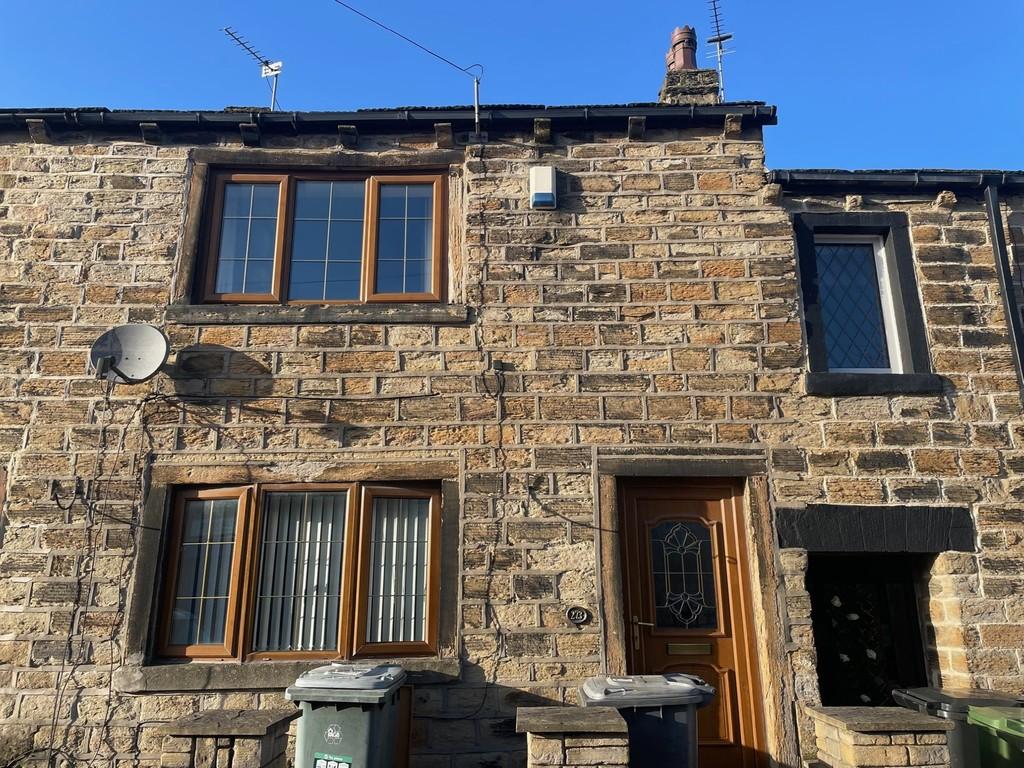 Moor Lane, Birkenshaw 2 bed cottage £650 pcm (£150 pw)