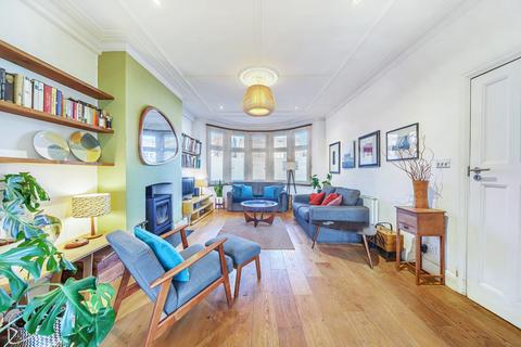 4 bedroom semi-detached house for sale - Blake Road, Alexandra Park Borders, N11